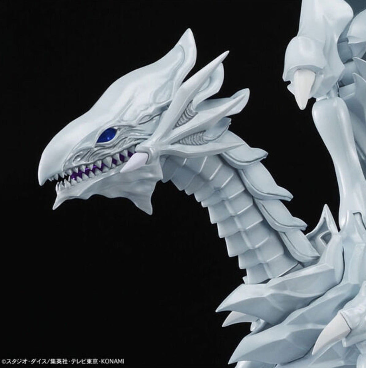 BANDAI BLUE-EYES WHITE DRAGON 三体分 Amplified Blue-Eyes White Dragon 