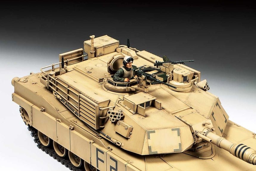 WARTANKS 1:48 TANK M1A1 ABRAMS WTAT04A WARTANKS 1:48 TANK M1A1 ABRAMS WTAT04A