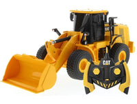 Diecast Masters - 1:35 Scale RC Control Cat 950M Wheel Loader