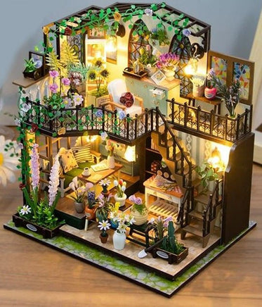 Hongda - Darcy Flower House with dust cover - Hobby Recreation Products