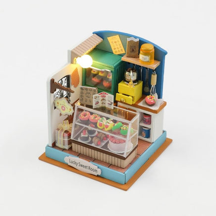 Hongda - Lucky Sweet Room with dust cover - Hobby Recreation Products