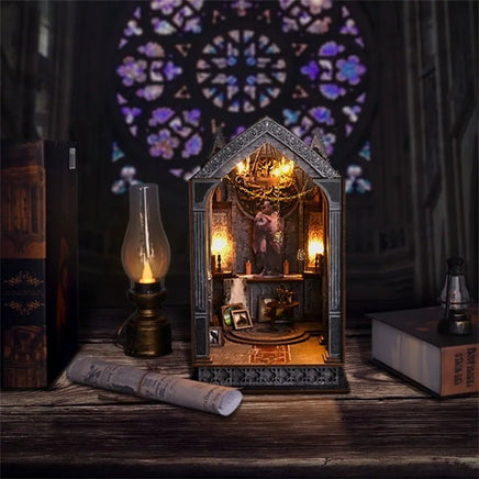 Know Me - Quiet Night Prayer Book Nook - Hobby Recreation Products