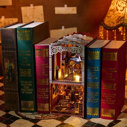 Know Me - The Museum Mystery Book Nook - Hobby Recreation Products
