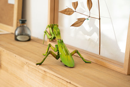 Make Bug - Giant Praying Mantis 3D Kraft Paper Puzzle - Hobby Recreation Products