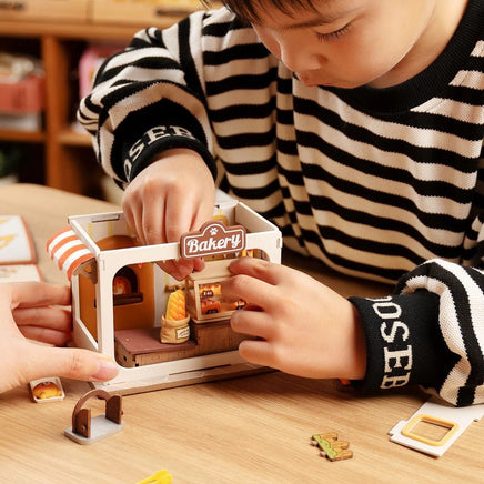 Robotime - Teddy's Breadbox Shop DIY Miniature House Kit - Hobby Recreation Products