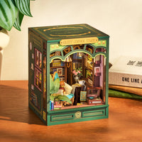 Robotime - Quiet Corner Study - DIY Book Nook