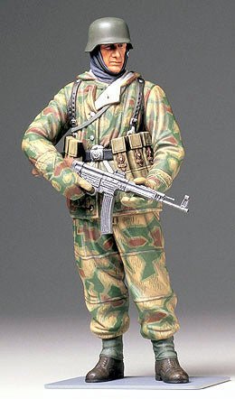 Tamiya - 1/16 WWII German Infantryman Plastic Model - Hobby Recreation Products