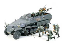 Tamiya - 1/35 German Hanomag Sdkfz 251/1 Plastic Model Kit - Hobby Recreation Products