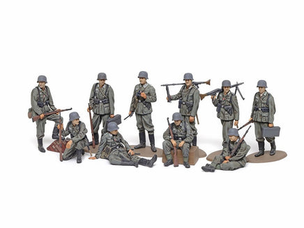 Tamiya - 1/48 WWII Wehrmacht Infantry Set, Plastic Model Kit - Hobby Recreation Products