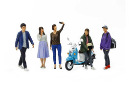 Tamiya - Campus Friends Set II Plastic Model Figures - Hobby Recreation Products