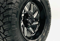 CEN Racing - Bullet Wheel Lugs, Silver Chrome, M2 studs, with Tool, 24pcs - Hobby Recreation Products